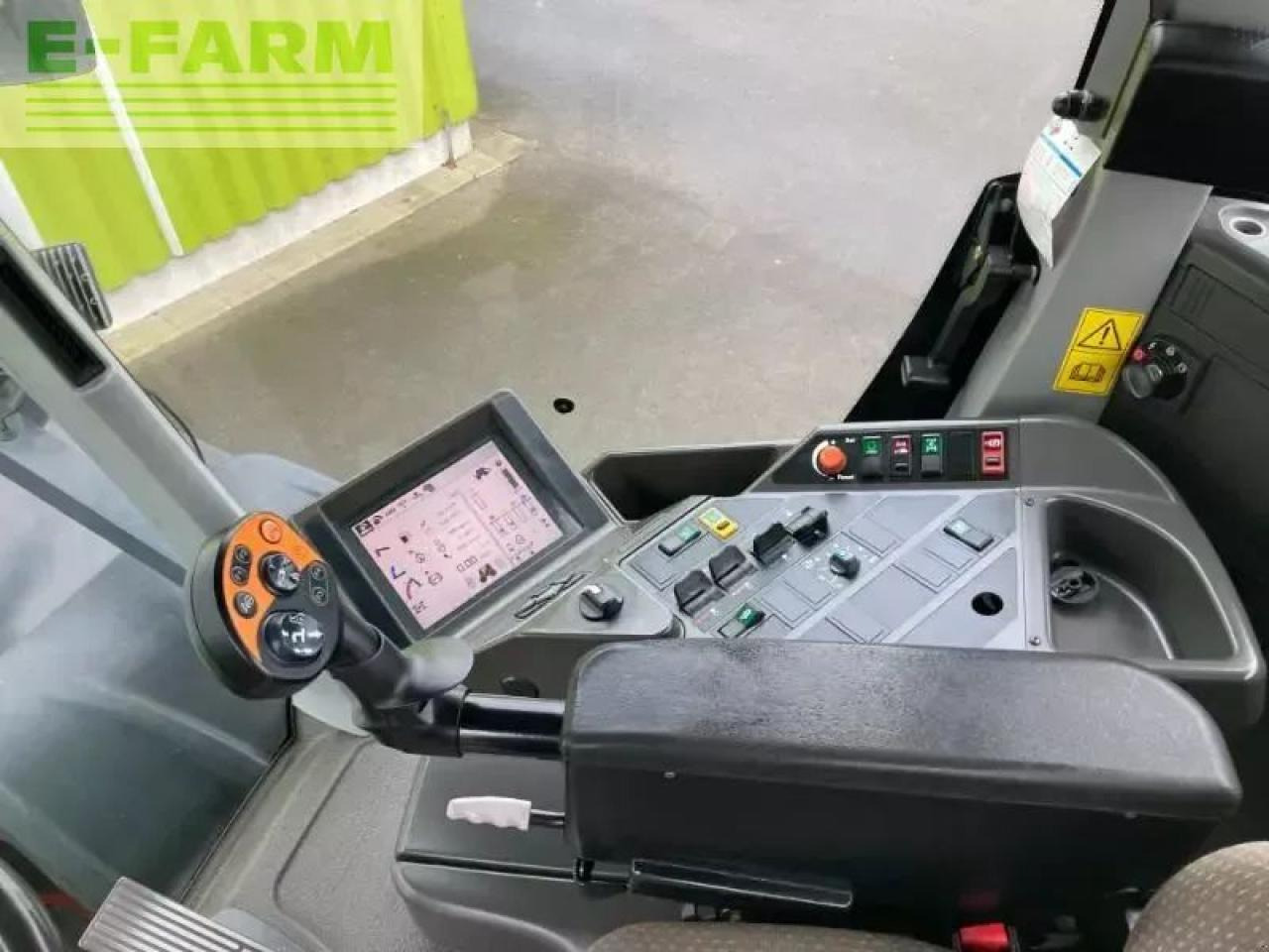장궤형 트랙터 CLAAS xerion 3800 trac vc TRAC VC : 사진 11