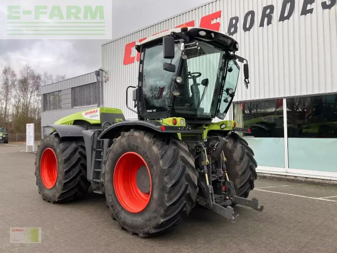 CLAAS xerion 5000 trac vc TRAC VC - 장궤형 트랙터 : 사진 1 CLAAS xerion 5000 trac vc TRAC VC - 장궤형 트랙터 : 사진 1