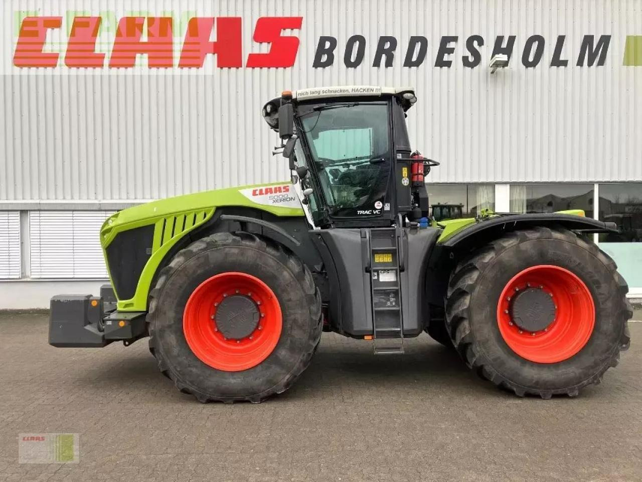 CLAAS xerion 5000 trac vc TRAC VC - 장궤형 트랙터 : 사진 2 CLAAS xerion 5000 trac vc TRAC VC - 장궤형 트랙터 : 사진 2