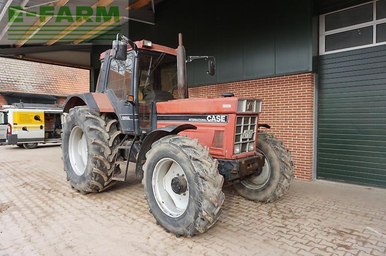 Case-IH ihc 1255 xl - 장궤형 트랙터 : 사진 2 Case-IH ihc 1255 xl - 장궤형 트랙터 : 사진 2