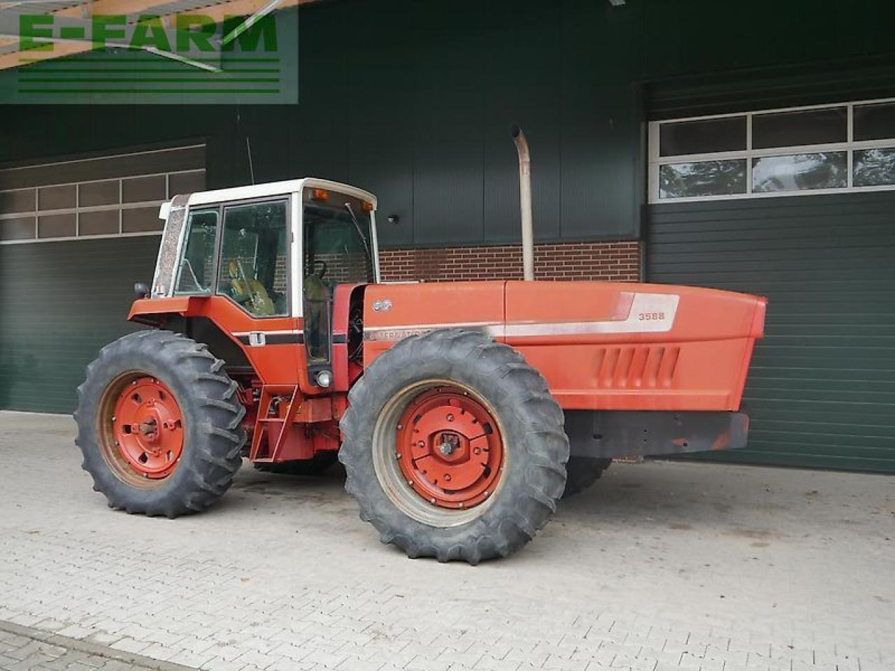 Case-IH ihc 3588 - 장궤형 트랙터 : 사진 1 Case-IH ihc 3588 - 장궤형 트랙터 : 사진 1