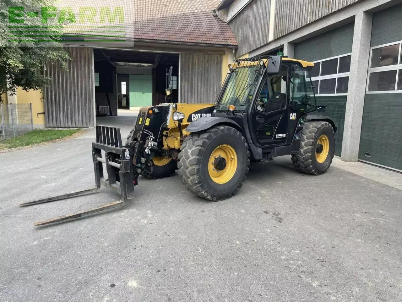 Caterpillar th408d - 텔레스코픽 핸들러 : 사진 2 Caterpillar th408d - 텔레스코픽 핸들러 : 사진 2