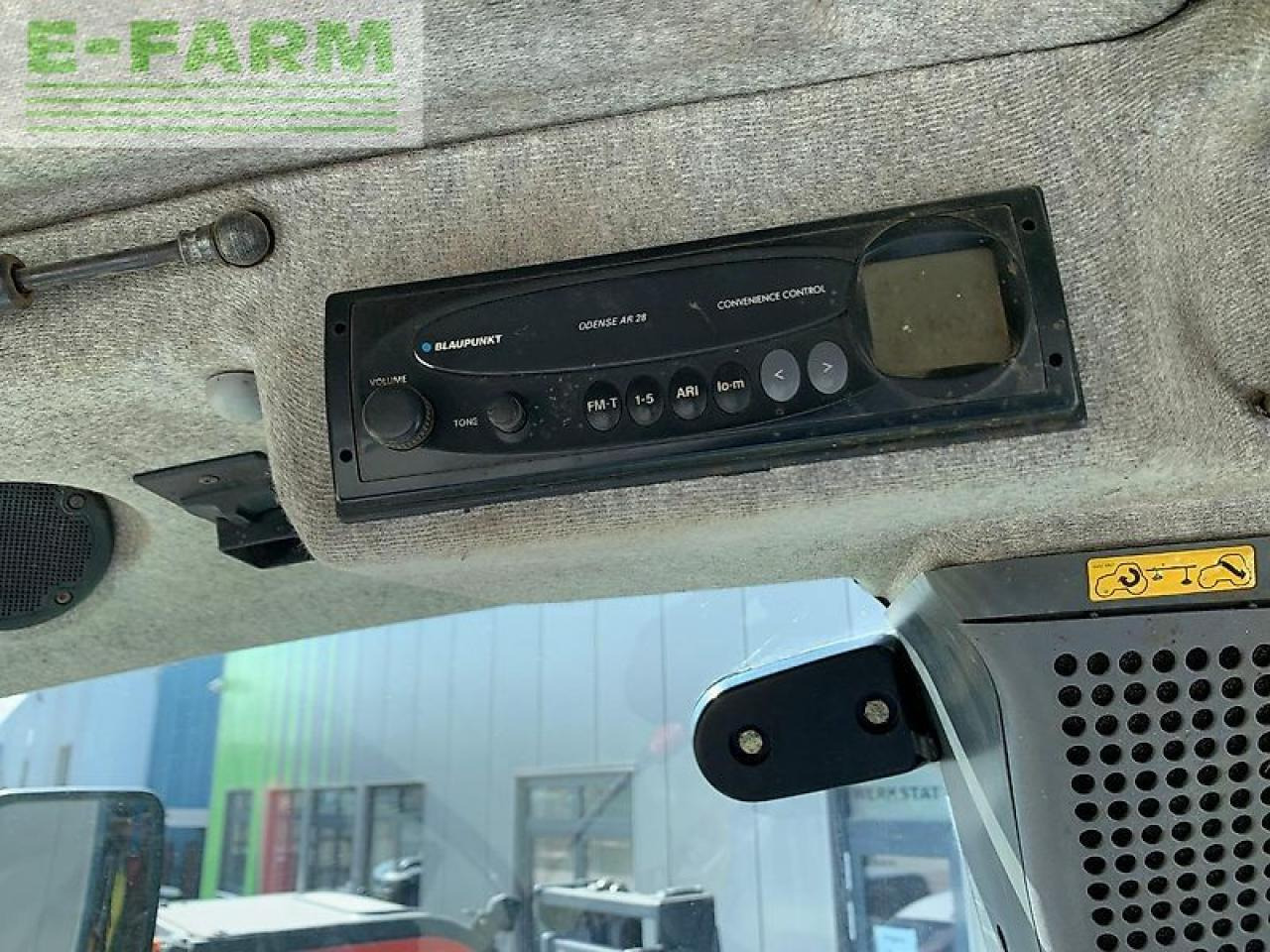 Deutz-Fahr agrotron 165 mk 3 mit fkh und fzw - 장궤형 트랙터 : 사진 4 Deutz-Fahr agrotron 165 mk 3 mit fkh und fzw - 장궤형 트랙터 : 사진 4