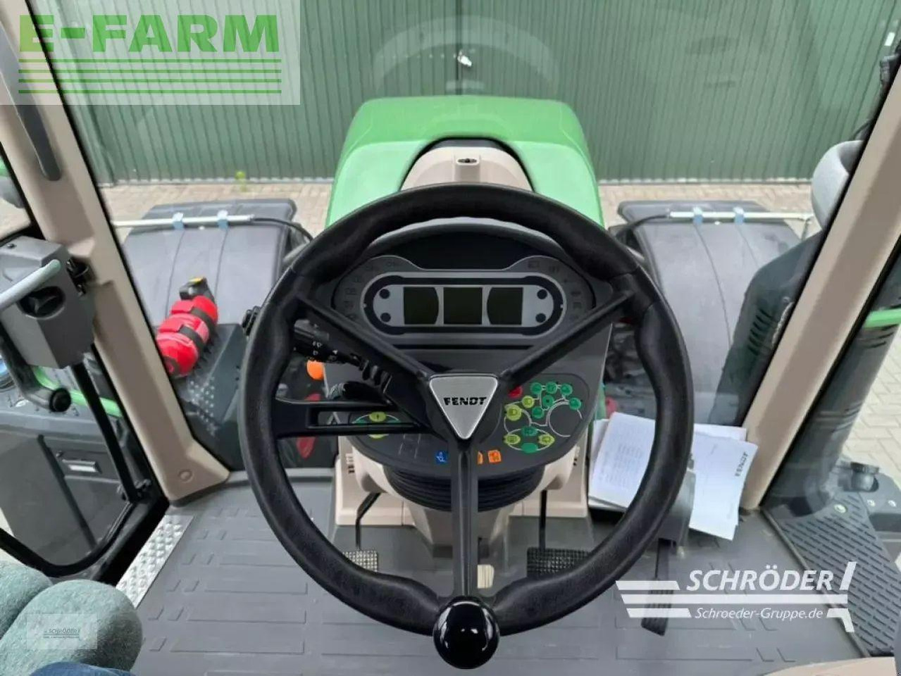 장궤형 트랙터 Fendt 724 vario s4 profi plus ProfiPlus : 사진 21