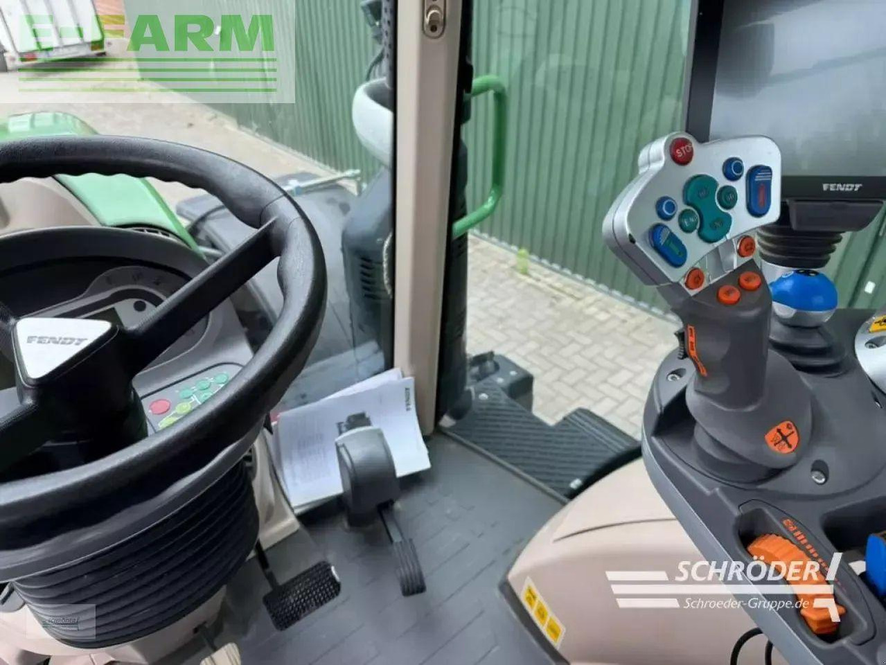 장궤형 트랙터 Fendt 724 vario s4 profi plus ProfiPlus : 사진 20