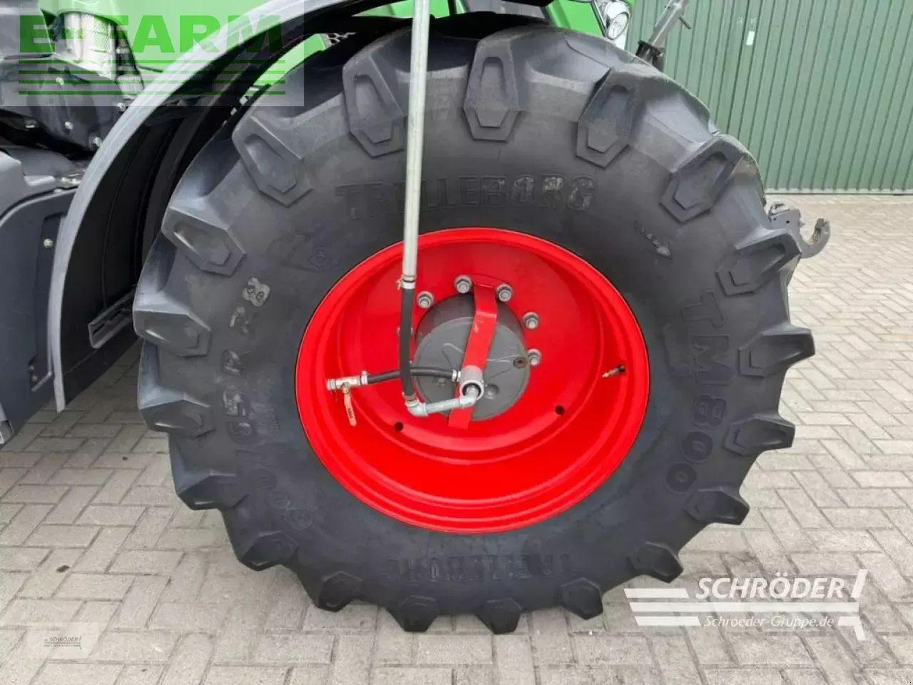 장궤형 트랙터 Fendt 724 vario s4 profi plus ProfiPlus : 사진 12