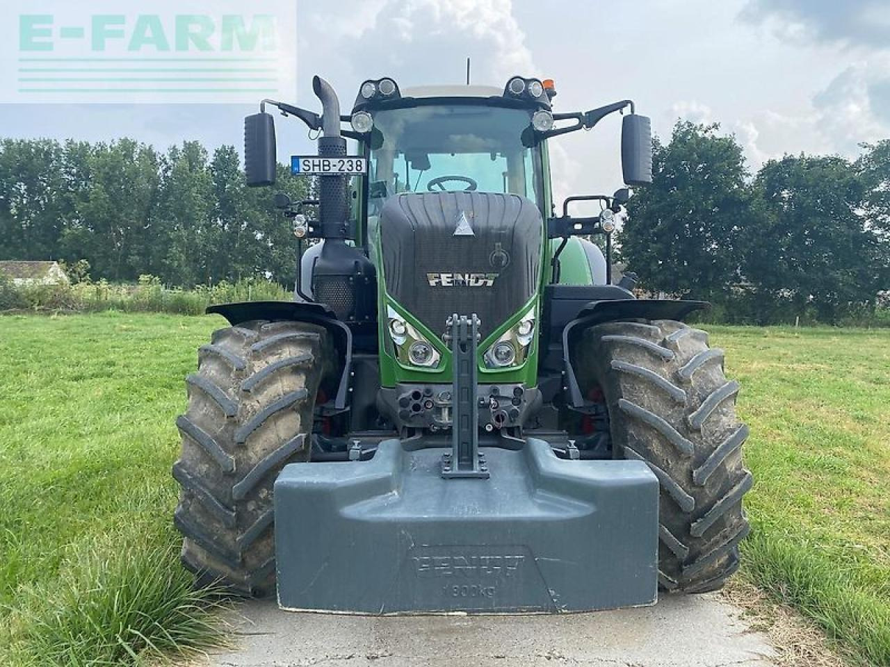 Fendt 826 vario profi plus ProfiPlus - 장궤형 트랙터 : 사진 2 Fendt 826 vario profi plus ProfiPlus - 장궤형 트랙터 : 사진 2