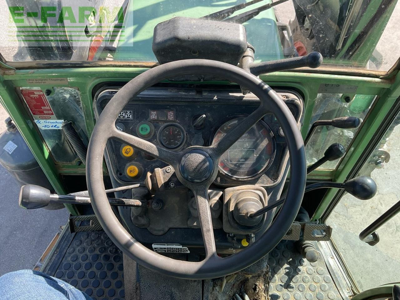 장궤형 트랙터 Fendt Farmer 280 SA : 사진 18