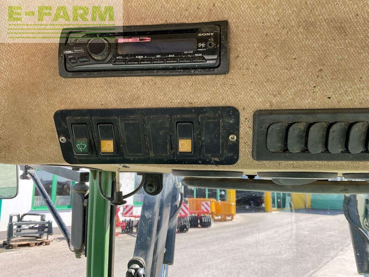 장궤형 트랙터 Fendt Farmer 280 SA : 사진 23