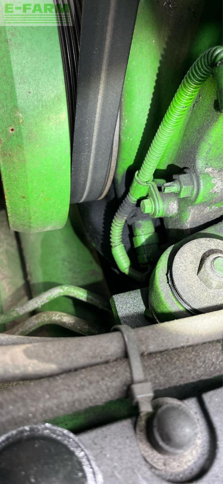 John Deere 6155 R - 장궤형 트랙터 : 사진 3 John Deere 6155 R - 장궤형 트랙터 : 사진 3