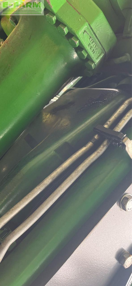 John Deere 6155 R - 장궤형 트랙터 : 사진 5 John Deere 6155 R - 장궤형 트랙터 : 사진 5