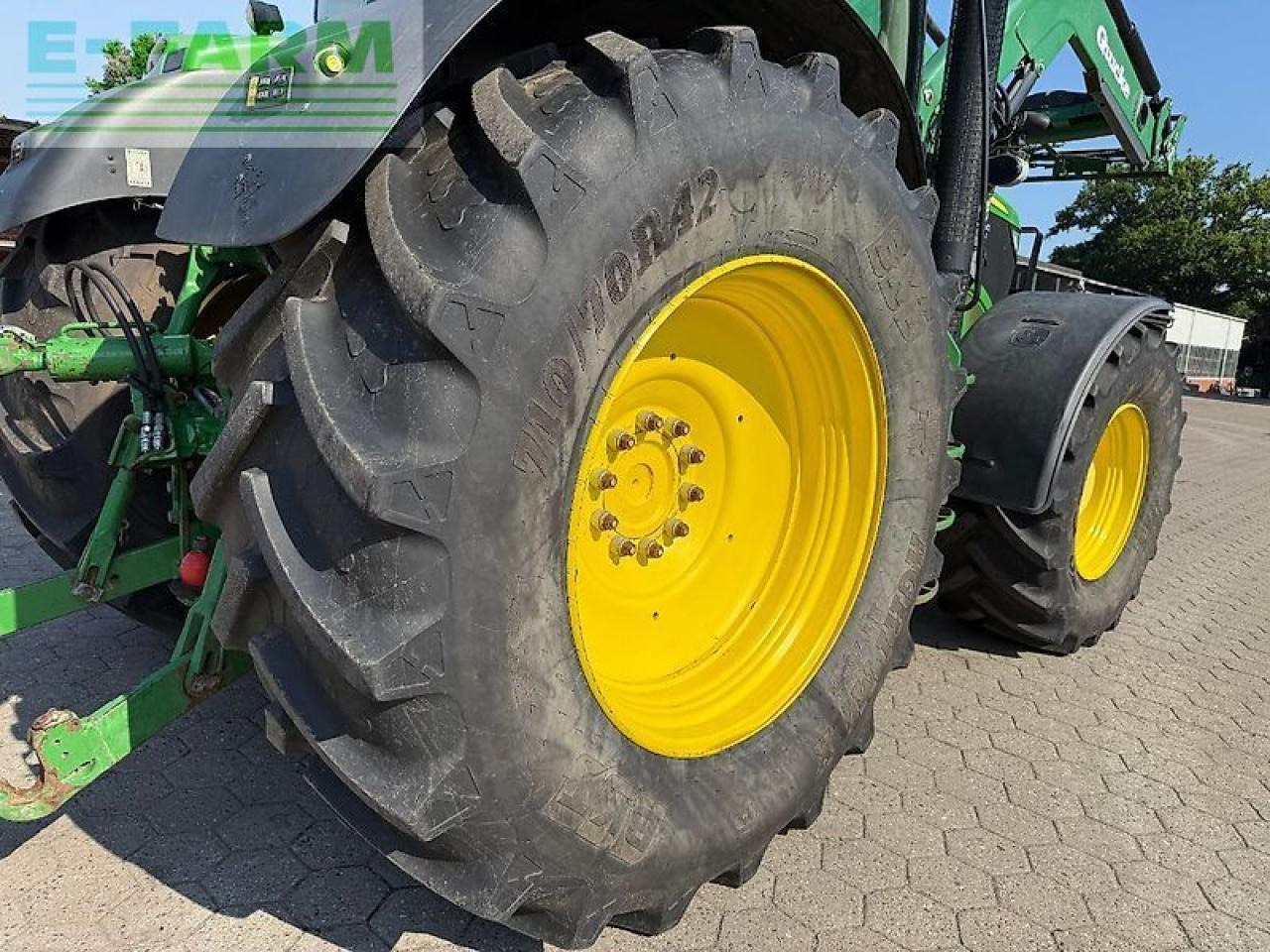 장궤형 트랙터 John Deere 6210r : 사진 19