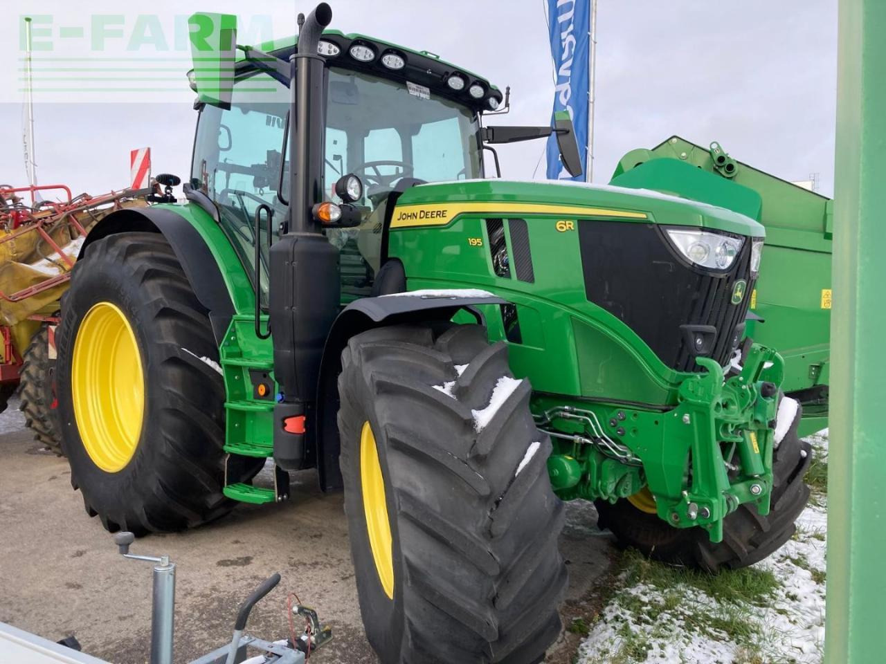John Deere 6R 195 - 장궤형 트랙터 : 사진 4 John Deere 6R 195 - 장궤형 트랙터 : 사진 4