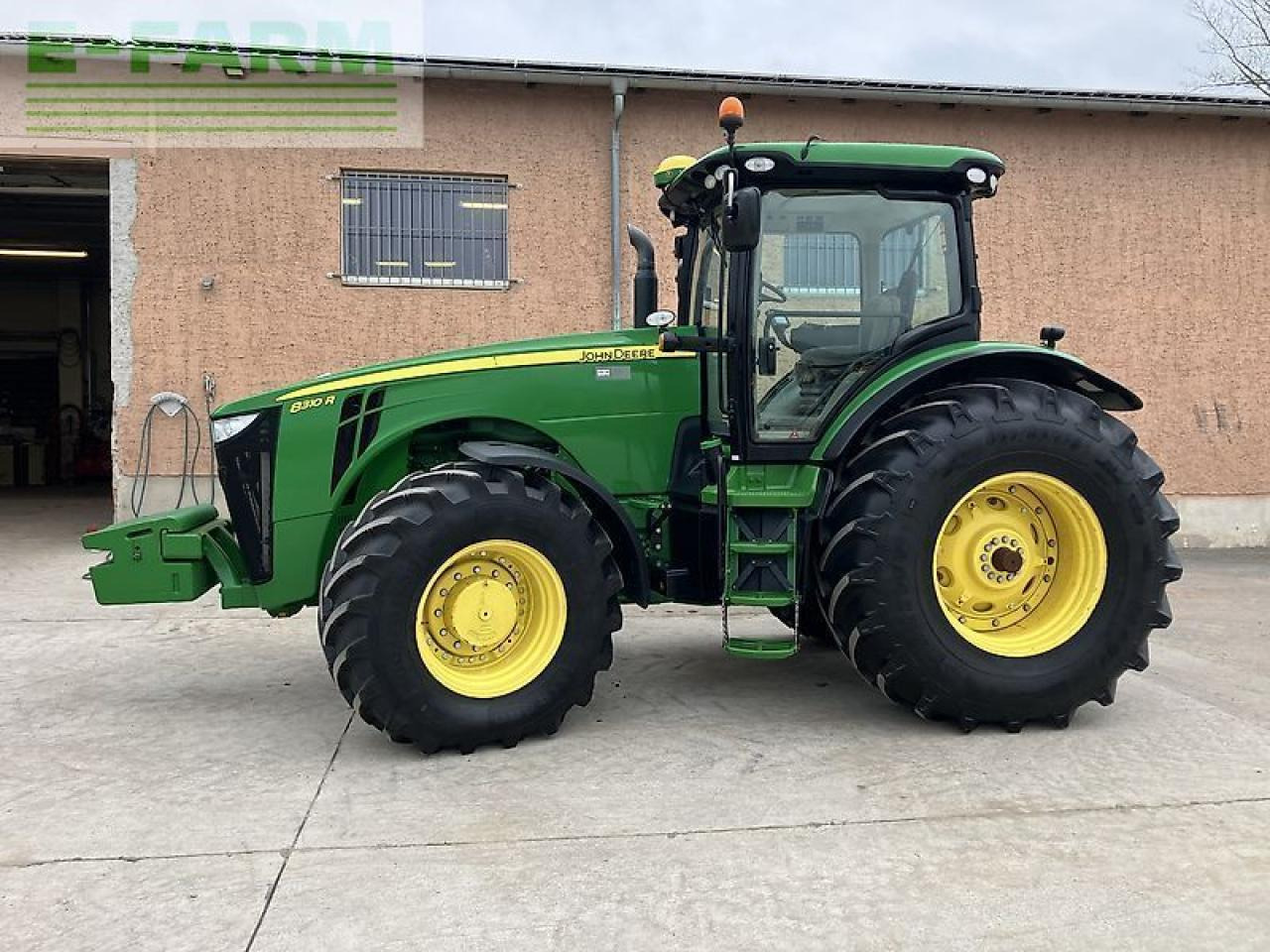 장궤형 트랙터 John Deere 8310r powr shift *motor neu* : 사진 28