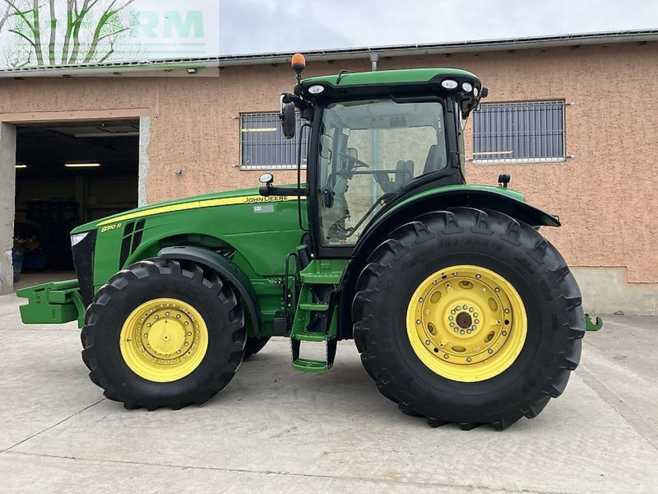 장궤형 트랙터 John Deere 8310r powr shift *motor neu* : 사진 30