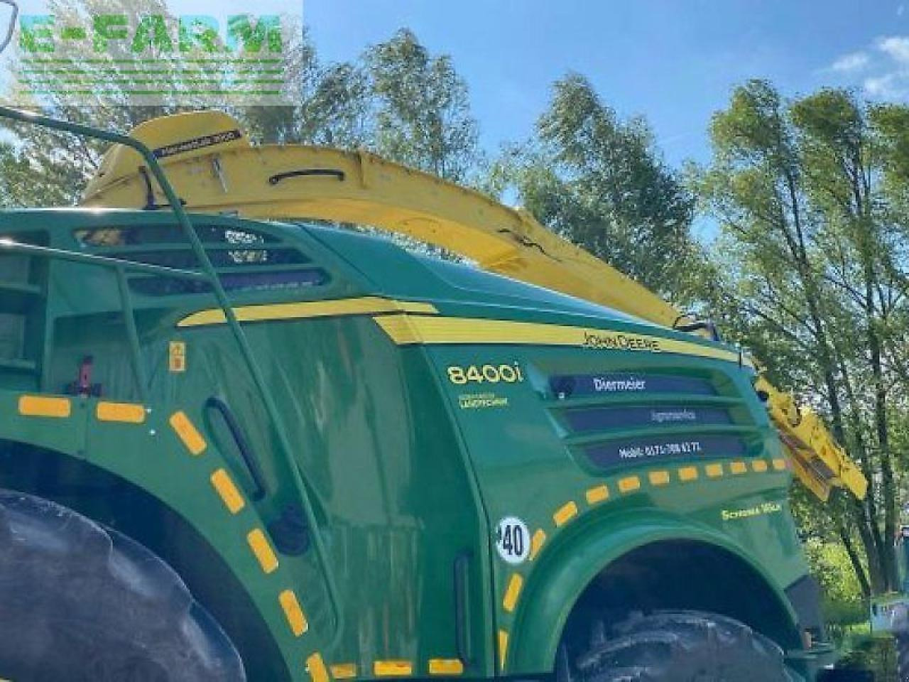 견인식 목초수확기 John Deere 8400i stalkbuster : 사진 9