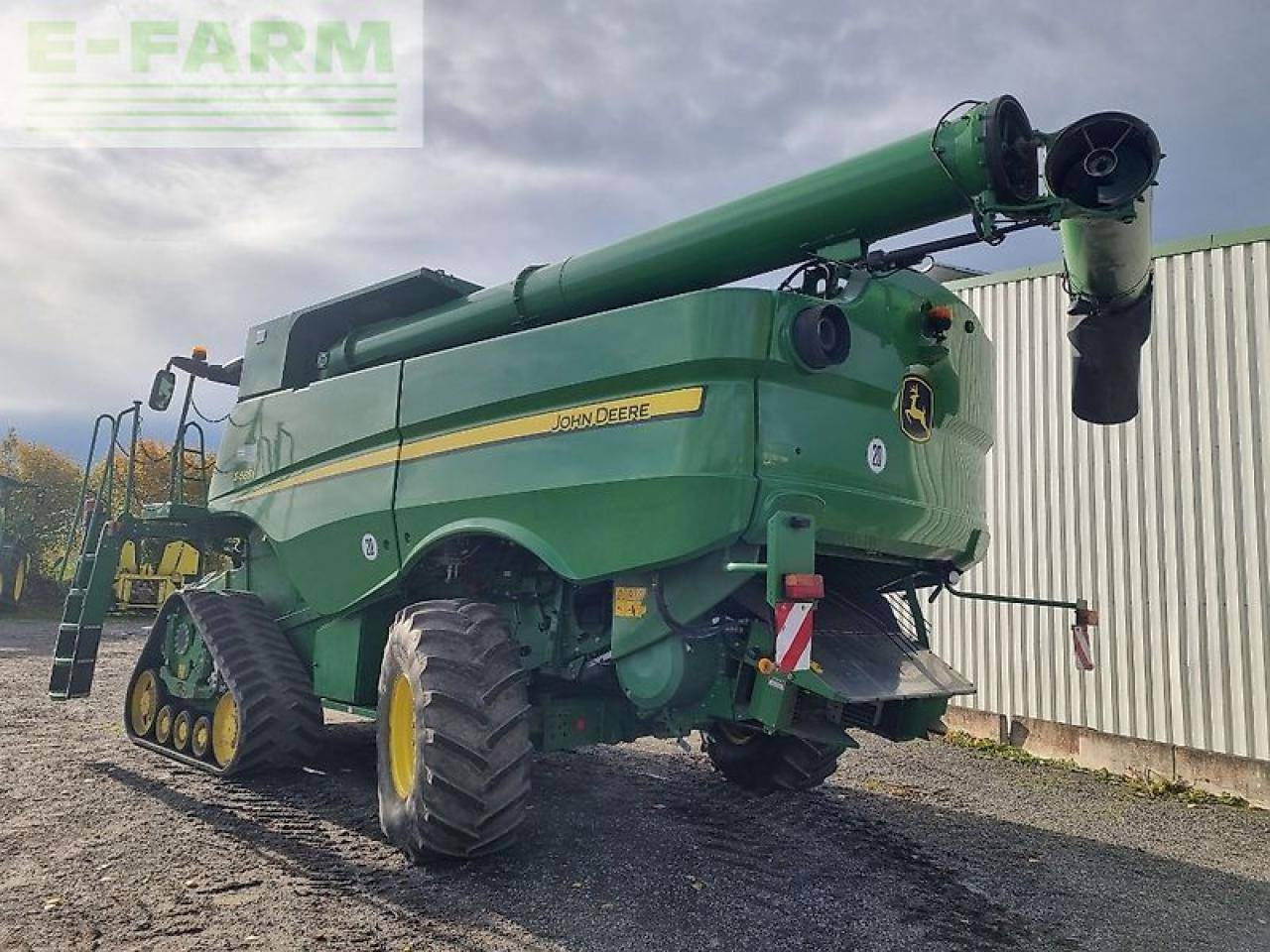 John Deere s685i my16 prod 20 - 목초수확기 : 사진 3 John Deere s685i my16 prod 20 - 목초수확기 : 사진 3
