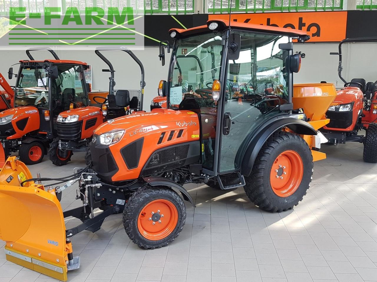 장궤형 트랙터 Kubota lx351 cab : 사진 8