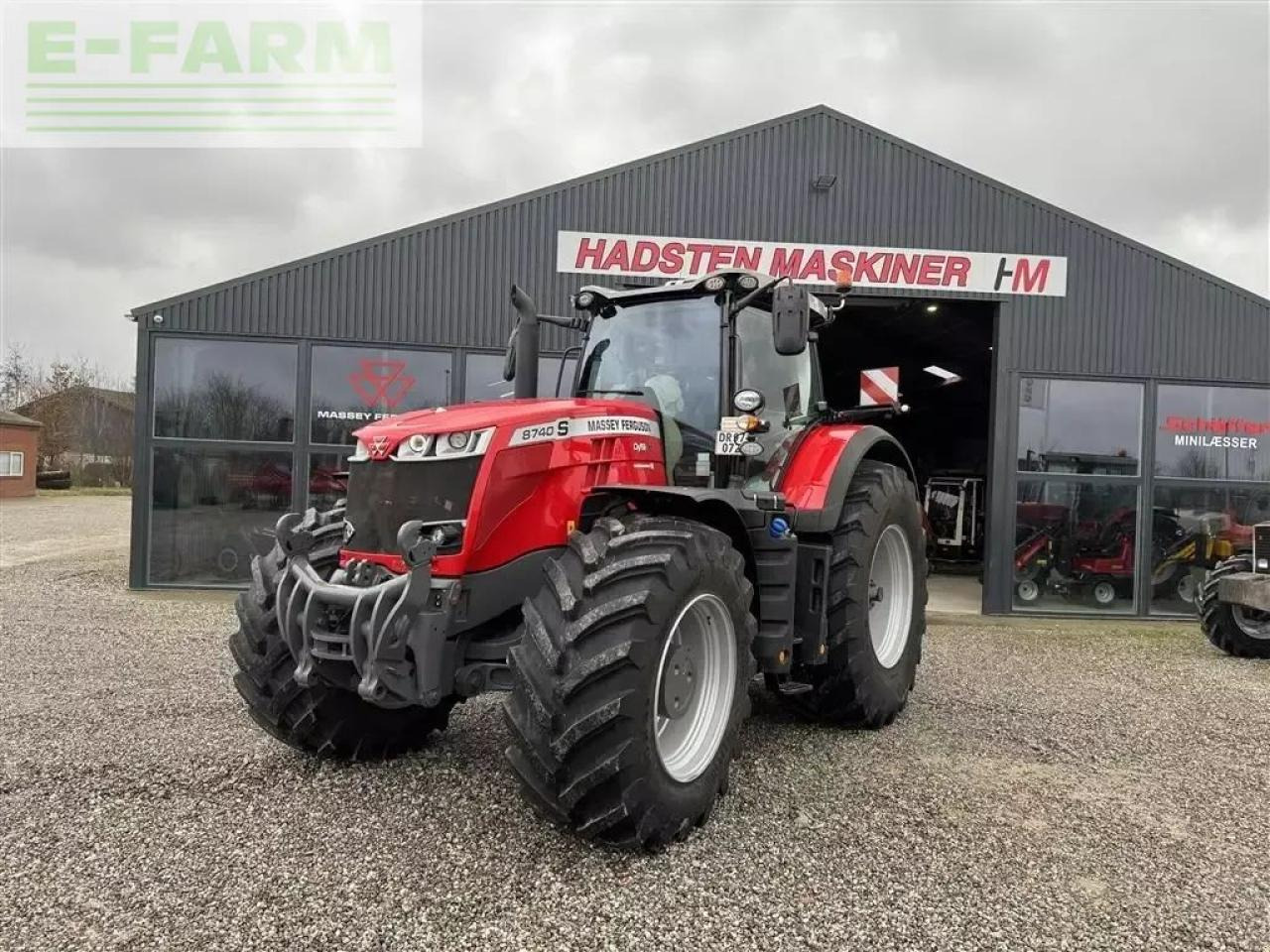 Massey Ferguson 8740s dyna vt exclusive Exclusive - 장궤형 트랙터 : 사진 1 Massey Ferguson 8740s dyna vt exclusive Exclusive - 장궤형 트랙터 : 사진 1