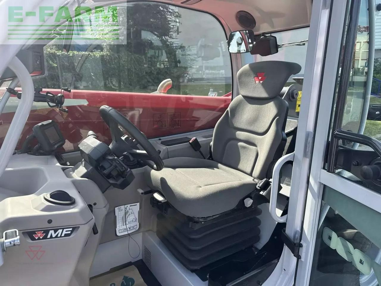 텔레스코픽 핸들러 Massey Ferguson massey ferguson th.7030lp s5 : 사진 9 텔레스코픽 핸들러 Massey Ferguson massey ferguson th.7030lp s5 : 사진 9