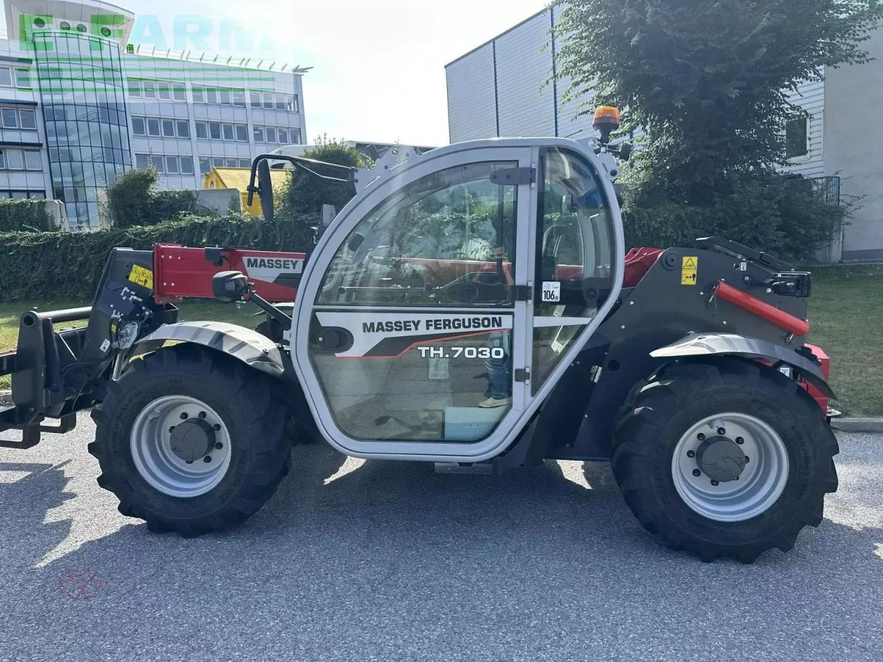 텔레스코픽 핸들러 Massey Ferguson massey ferguson th.7030lp s5 : 사진 7 텔레스코픽 핸들러 Massey Ferguson massey ferguson th.7030lp s5 : 사진 7