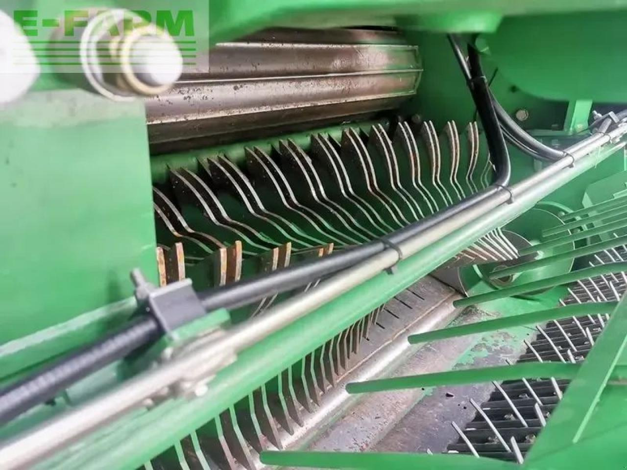 정사각 베일러 Mc Hale f5500 rundballenpresse : 사진 12 정사각 베일러 Mc Hale f5500 rundballenpresse : 사진 12