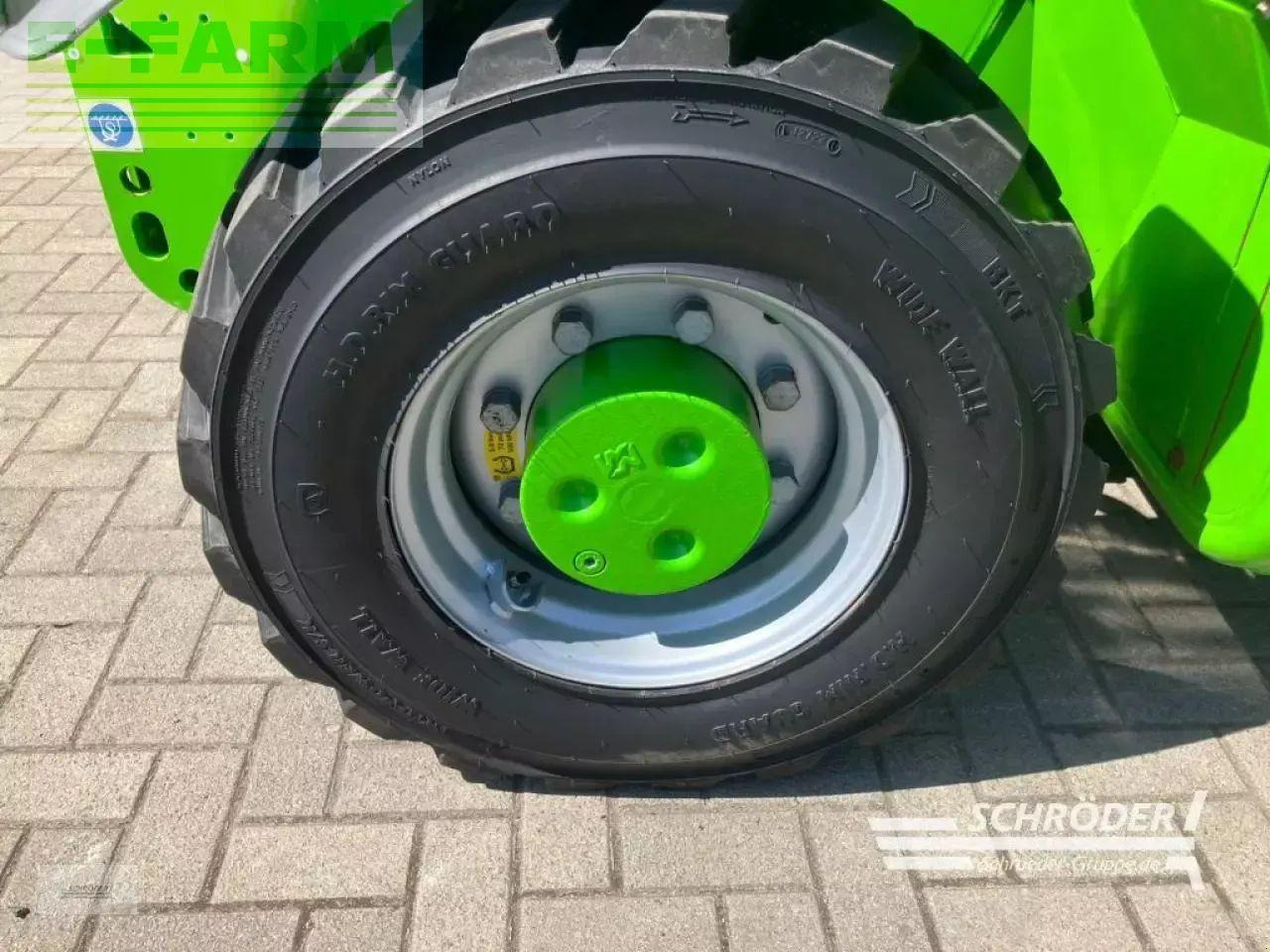 텔레스코픽 핸들러 Merlo p 27.6 plus : 사진 17