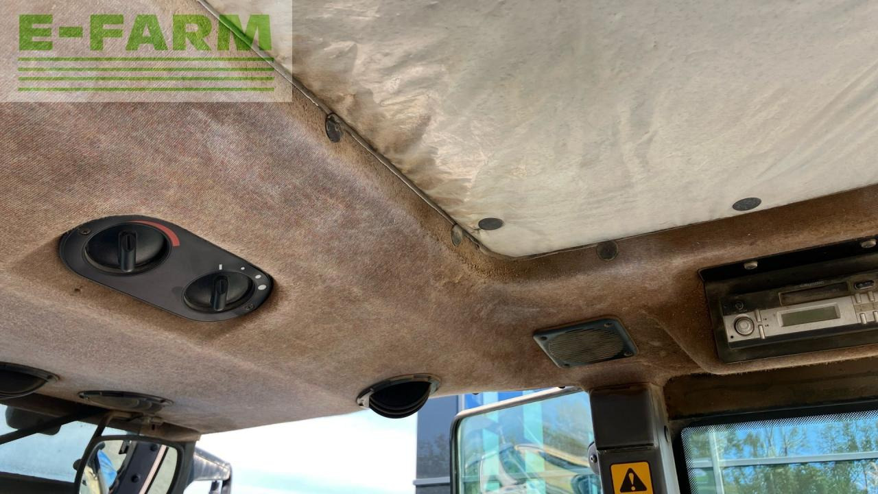 장궤형 트랙터 New Holland TL 80 A A : 사진 13 장궤형 트랙터 New Holland TL 80 A A : 사진 13