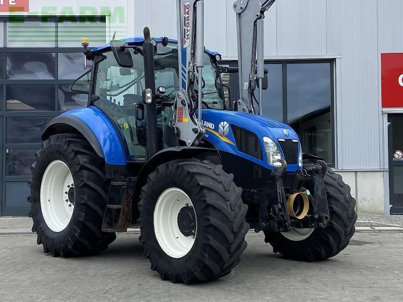 New Holland t5.105 electro command - 장궤형 트랙터 : 사진 1 New Holland t5.105 electro command - 장궤형 트랙터 : 사진 1