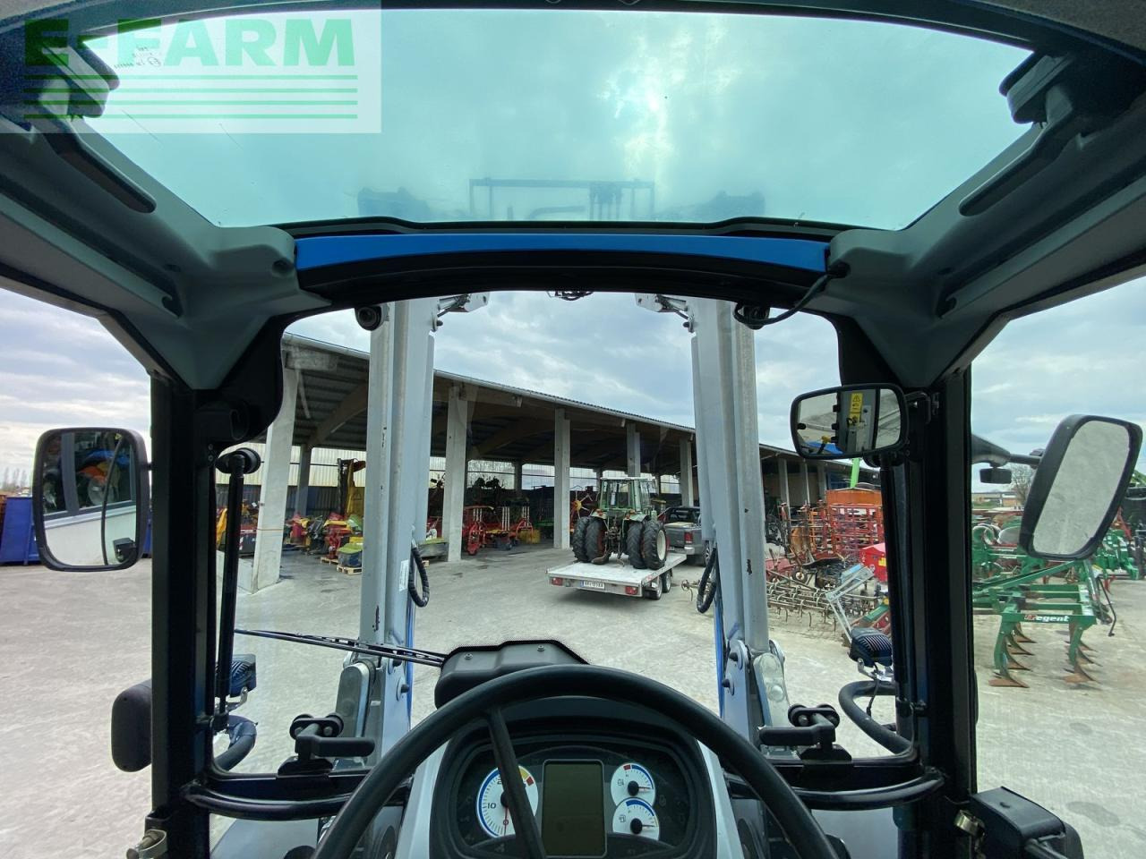 장궤형 트랙터 New Holland t5.105 electro command : 사진 16