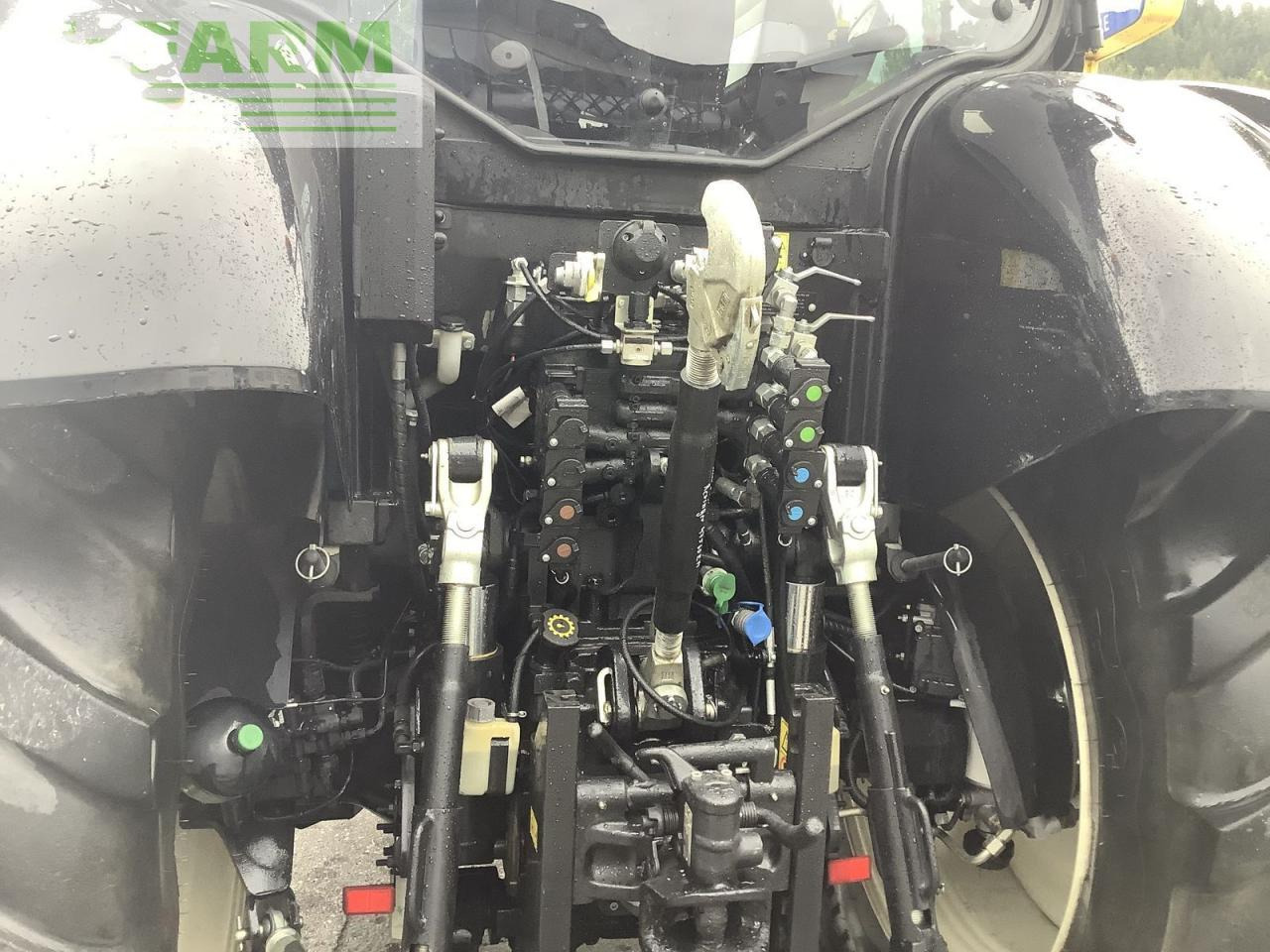 New Holland t6.165 dynamic command sidewinder ii - 장궤형 트랙터 : 사진 4 New Holland t6.165 dynamic command sidewinder ii - 장궤형 트랙터 : 사진 4