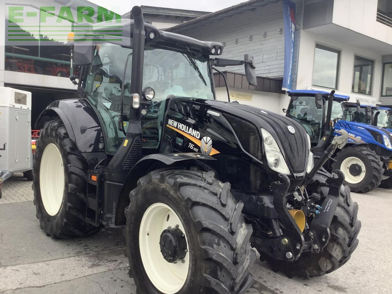 New Holland t6.165 dynamic command sidewinder ii - 장궤형 트랙터 : 사진 1 New Holland t6.165 dynamic command sidewinder ii - 장궤형 트랙터 : 사진 1