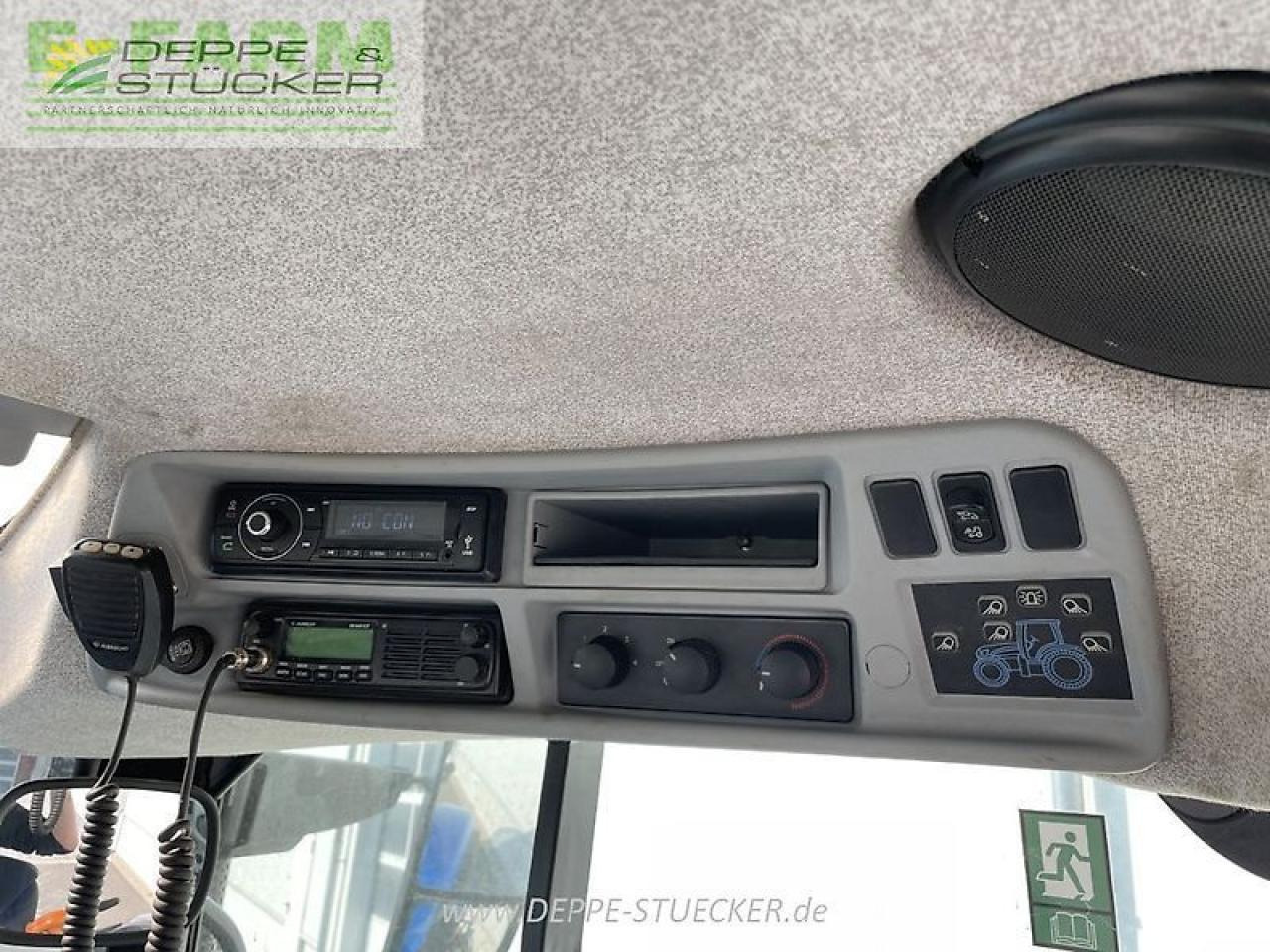 장궤형 트랙터 New Holland t6.180 : 사진 12