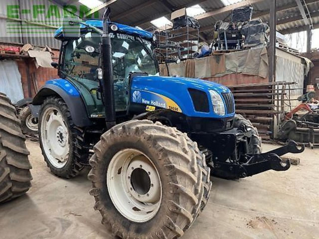 New Holland t6030 - 장궤형 트랙터 : 사진 2 New Holland t6030 - 장궤형 트랙터 : 사진 2