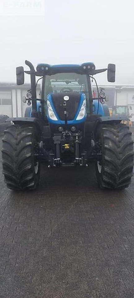 New Holland t7.245 ac - 장궤형 트랙터 : 사진 5 New Holland t7.245 ac - 장궤형 트랙터 : 사진 5