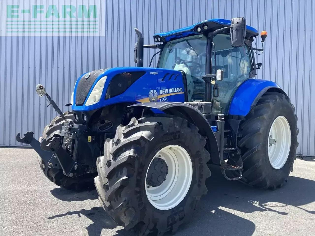 New Holland t7.270 auto command - 장궤형 트랙터 : 사진 1 New Holland t7.270 auto command - 장궤형 트랙터 : 사진 1