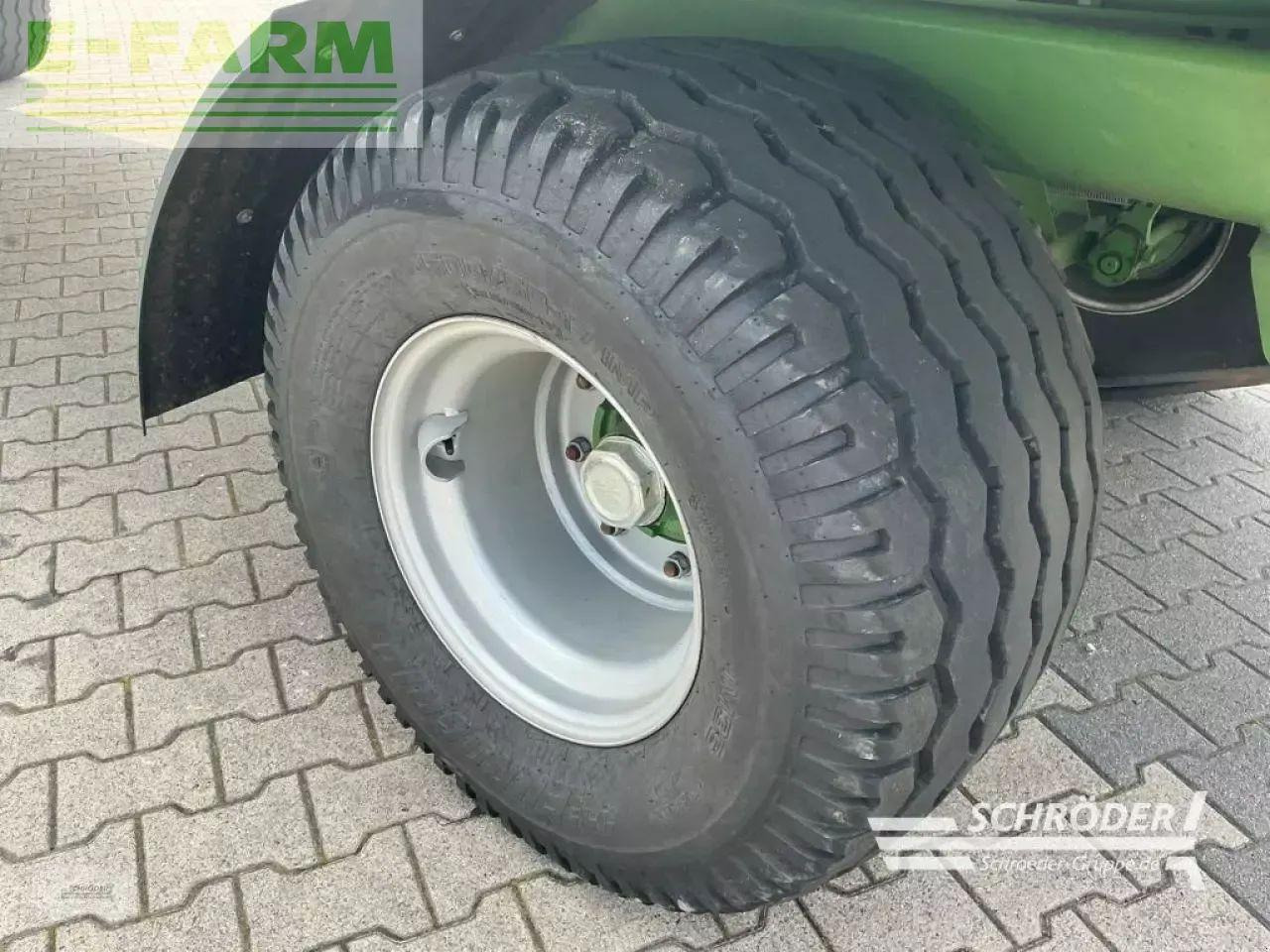 Pronar to 26 m - 농장 플랫폼 트레일러 : 사진 5 Pronar to 26 m - 농장 플랫폼 트레일러 : 사진 5