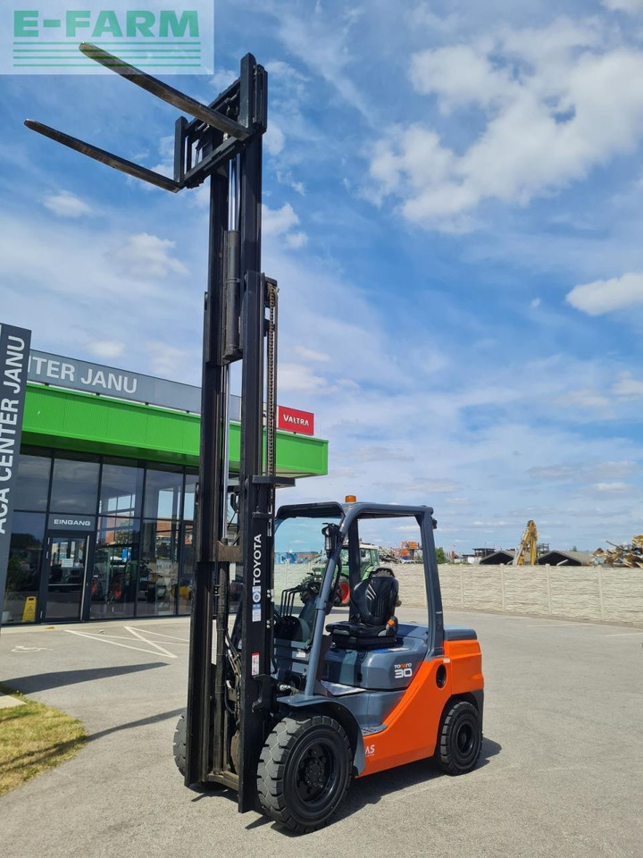 Toyota 52-8fdf30 - 지게차 : 사진 2 Toyota 52-8fdf30 - 지게차 : 사진 2