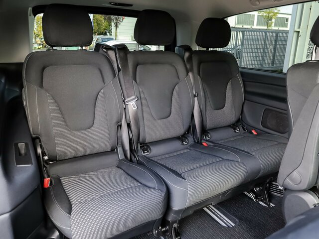 MERCEDES-BENZ EQV 300 lang,7Sitze,Schiebetür elektrisch,LED... - 승합차, 전기 밴 : 사진 4 MERCEDES-BENZ EQV 300 lang,7Sitze,Schiebetür elektrisch,LED... - 승합차, 전기 밴 : 사진 4