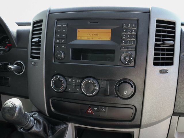 MERCEDES-BENZ Sprinter 316CDI Pritsche,Allrad,Klima... - 플랫베드 밴 : 사진 3 MERCEDES-BENZ Sprinter 316CDI Pritsche,Allrad,Klima... - 플랫베드 밴 : 사진 3