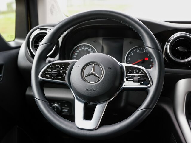 MERCEDES-BENZ T 180 Progressive,AHK,LED,Navi,Kamera,Tempomat - 승합차 : 사진 5 MERCEDES-BENZ T 180 Progressive,AHK,LED,Navi,Kamera,Tempomat - 승합차 : 사진 5