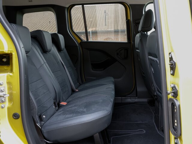 MERCEDES-BENZ T 180 Progressive,AHK,LED,Navi,Kamera,Tempomat - 승합차 : 사진 2 MERCEDES-BENZ T 180 Progressive,AHK,LED,Navi,Kamera,Tempomat - 승합차 : 사진 2