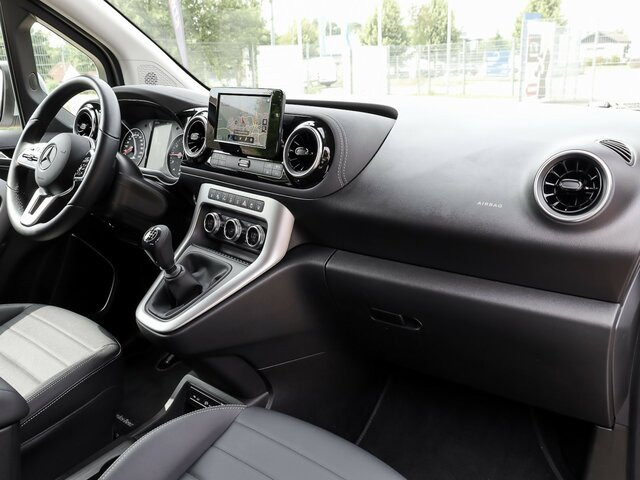 MERCEDES-BENZ T 180 Progressive,MBUX,LED,Navi,Kamera,Tempomat - 승합차 : 사진 4 MERCEDES-BENZ T 180 Progressive,MBUX,LED,Navi,Kamera,Tempomat - 승합차 : 사진 4