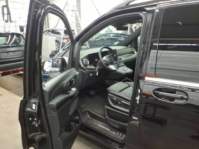 MERCEDES-BENZ V 300 Avantgarde Extralang,2xSchiebetür elektr.... - 승합차 : 사진 2 MERCEDES-BENZ V 300 Avantgarde Extralang,2xSchiebetür elektr.... - 승합차 : 사진 2