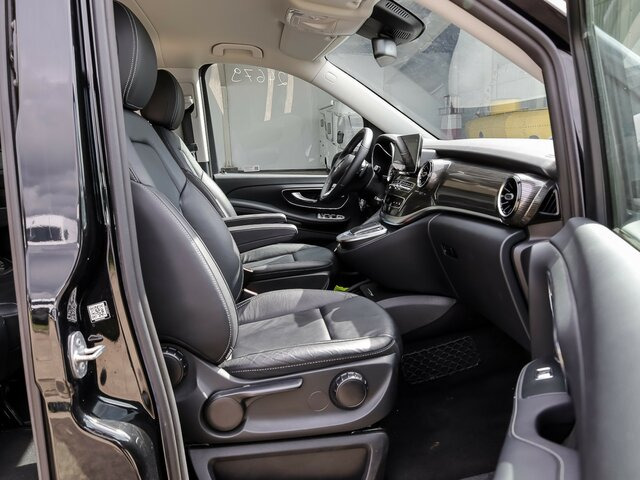 MERCEDES-BENZ V 300 Avantgarde,Extralang,Allrad,2el.Schiebetür - 승합차 : 사진 5 MERCEDES-BENZ V 300 Avantgarde,Extralang,Allrad,2el.Schiebetür - 승합차 : 사진 5