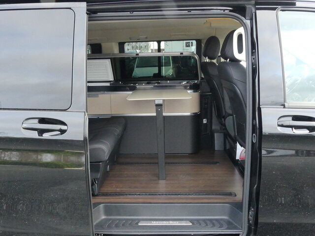 MERCEDES-BENZ V300 Marco Polo EDITION,Allrad,EasyUp,Leder,AHK - 캠핑 밴 : 사진 4 MERCEDES-BENZ V300 Marco Polo EDITION,Allrad,EasyUp,Leder,AHK - 캠핑 밴 : 사진 4