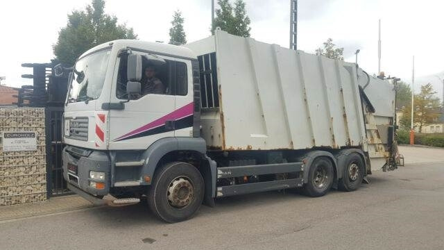 MAN Müllwagen 28.320 Klima Kamera Lenkachse - 쓰레기차 : 사진 1 MAN Müllwagen 28.320 Klima Kamera Lenkachse - 쓰레기차 : 사진 1