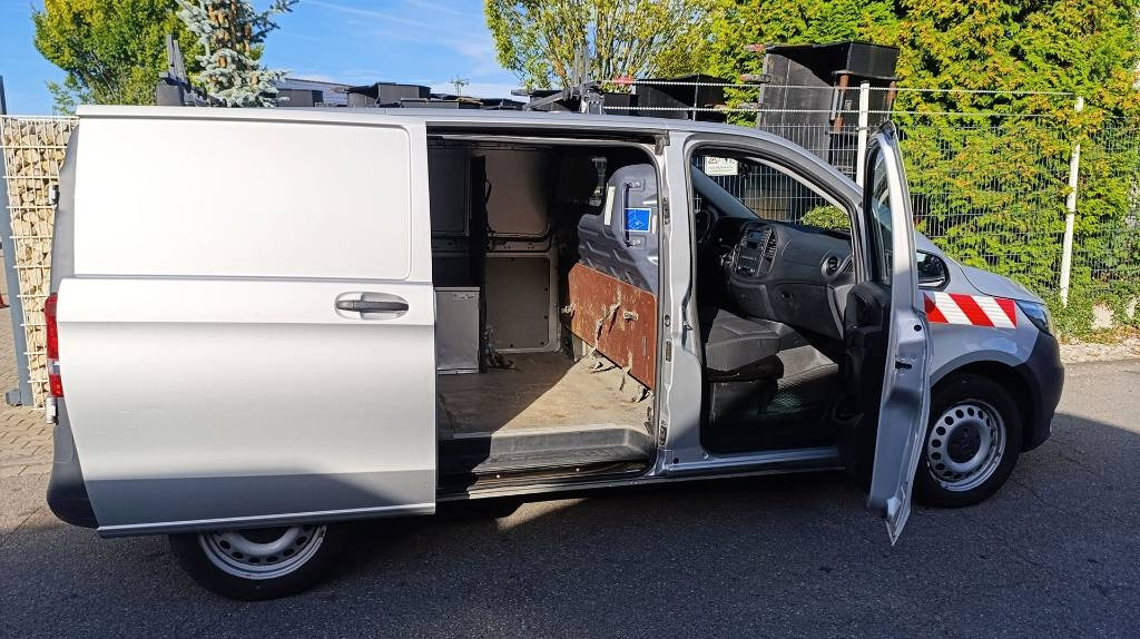 Mercedes-Benz Vito 114 CDI Allrad-Werkstattschränke-Standheizung  - 박스 밴 : 사진 1 Mercedes-Benz Vito 114 CDI Allrad-Werkstattschränke-Standheizung  - 박스 밴 : 사진 1