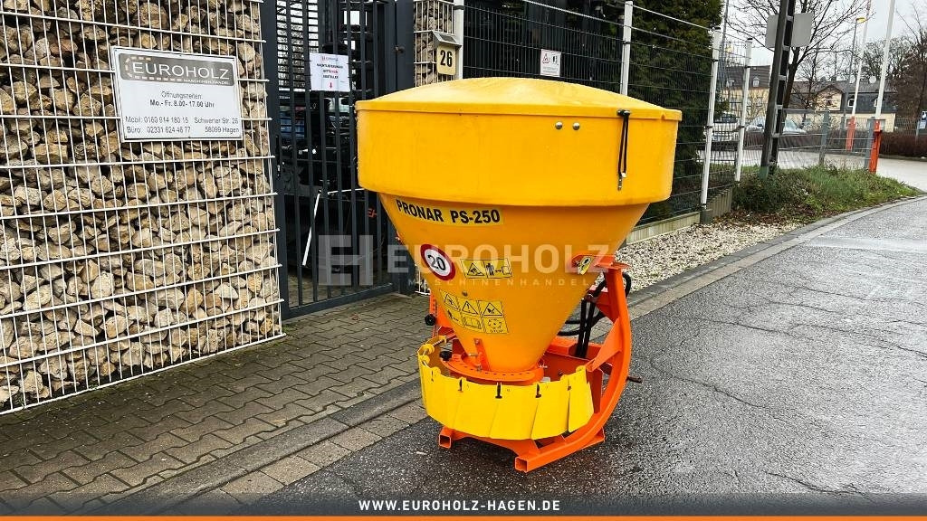 Salzstreuer Sandstreuer PS-250M Dreipunktaufnahme - 모래/ 소금 살포기 지자체/ 특수 차량 용 : 사진 4 Salzstreuer Sandstreuer PS-250M Dreipunktaufnahme - 모래/ 소금 살포기 지자체/ 특수 차량 용 : 사진 4