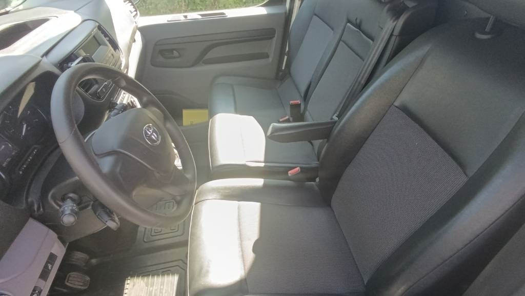 박스 밴 Toyota Proace 1.6 D, Transporter Kasten Schiebetür Klima : 사진 15 박스 밴 Toyota Proace 1.6 D, Transporter Kasten Schiebetür Klima : 사진 15